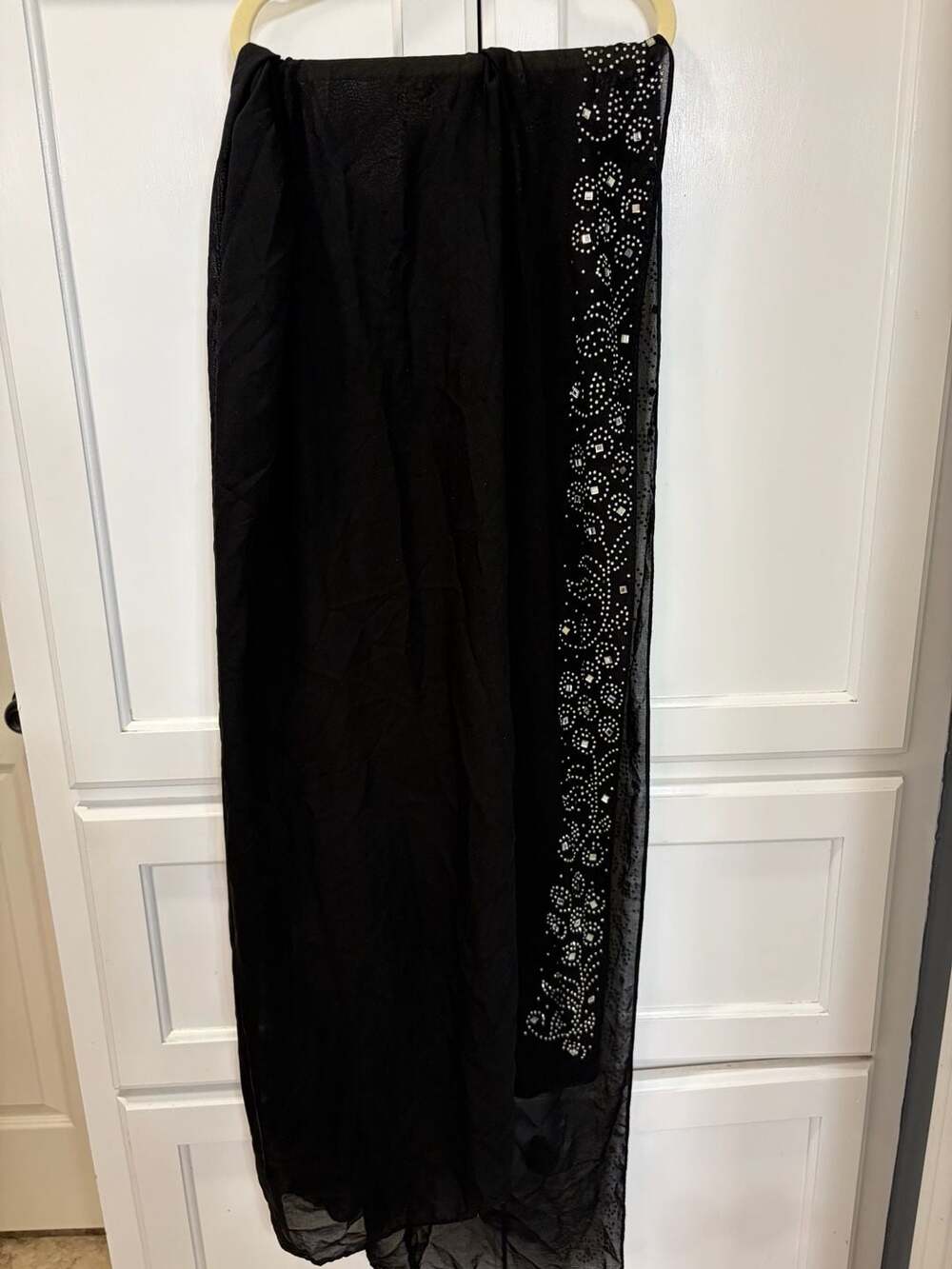 Jessica McClintock Black Chiffon Rhinestone Embellished Open Front Wrap Scarf